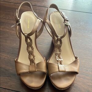 LIZ CLAIBORNE Women's Tan Wedge Sandals